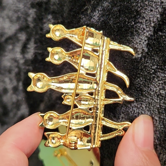 2 cat pins - Picture 4 of 4